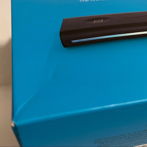 Amazon Echo Auto - Picture 7 of 9